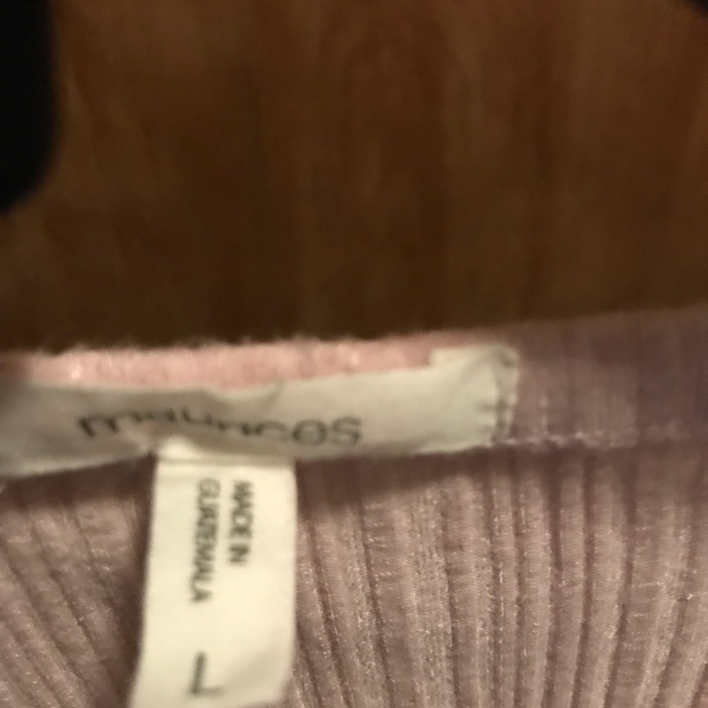 Pink too - Picture 3 of 3